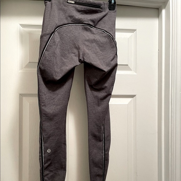 LULULEMON Speed Up Tight 28” - Picture 7 of 7